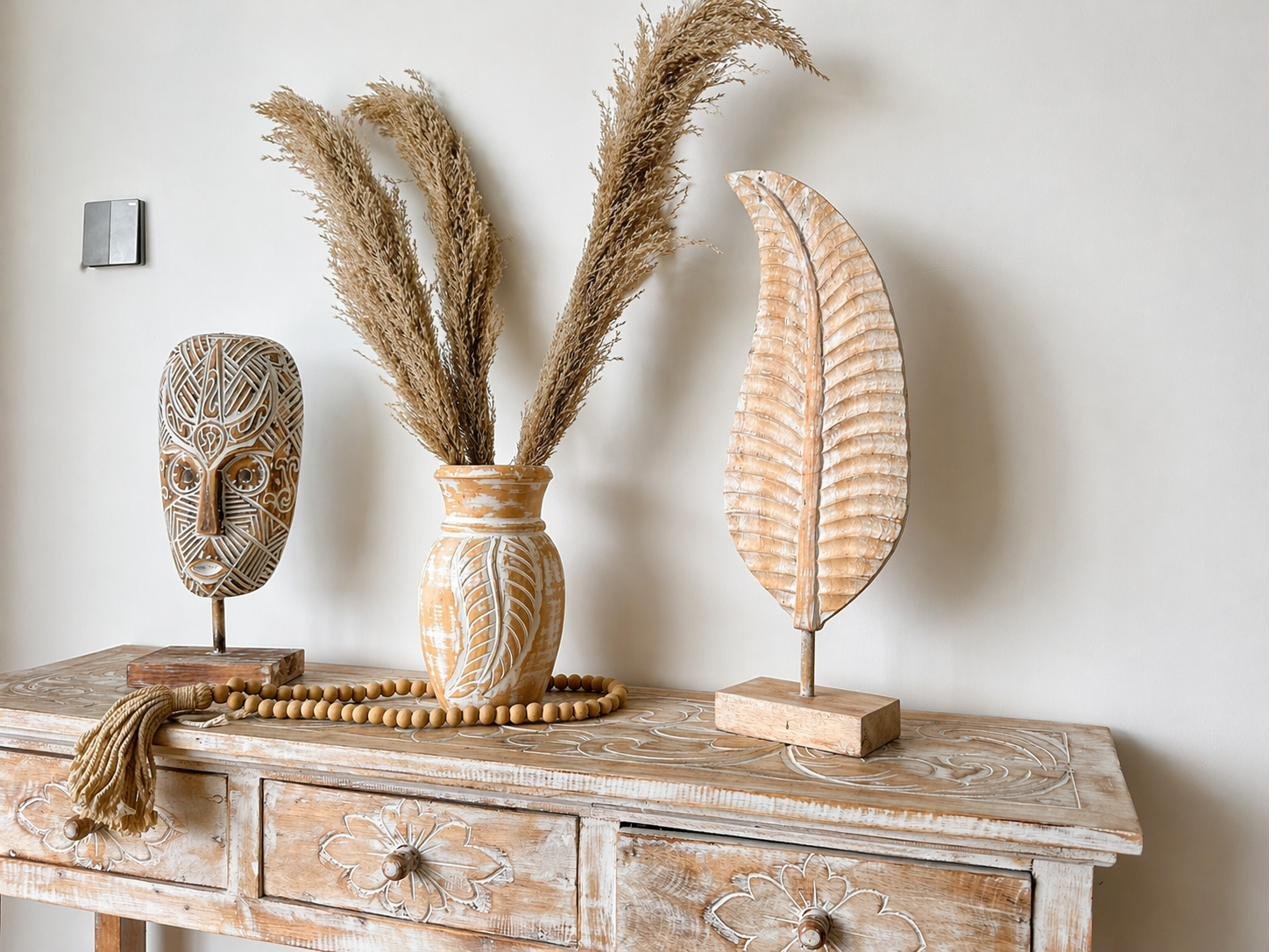 Traditionelle balinesische Dekoration im Interieur